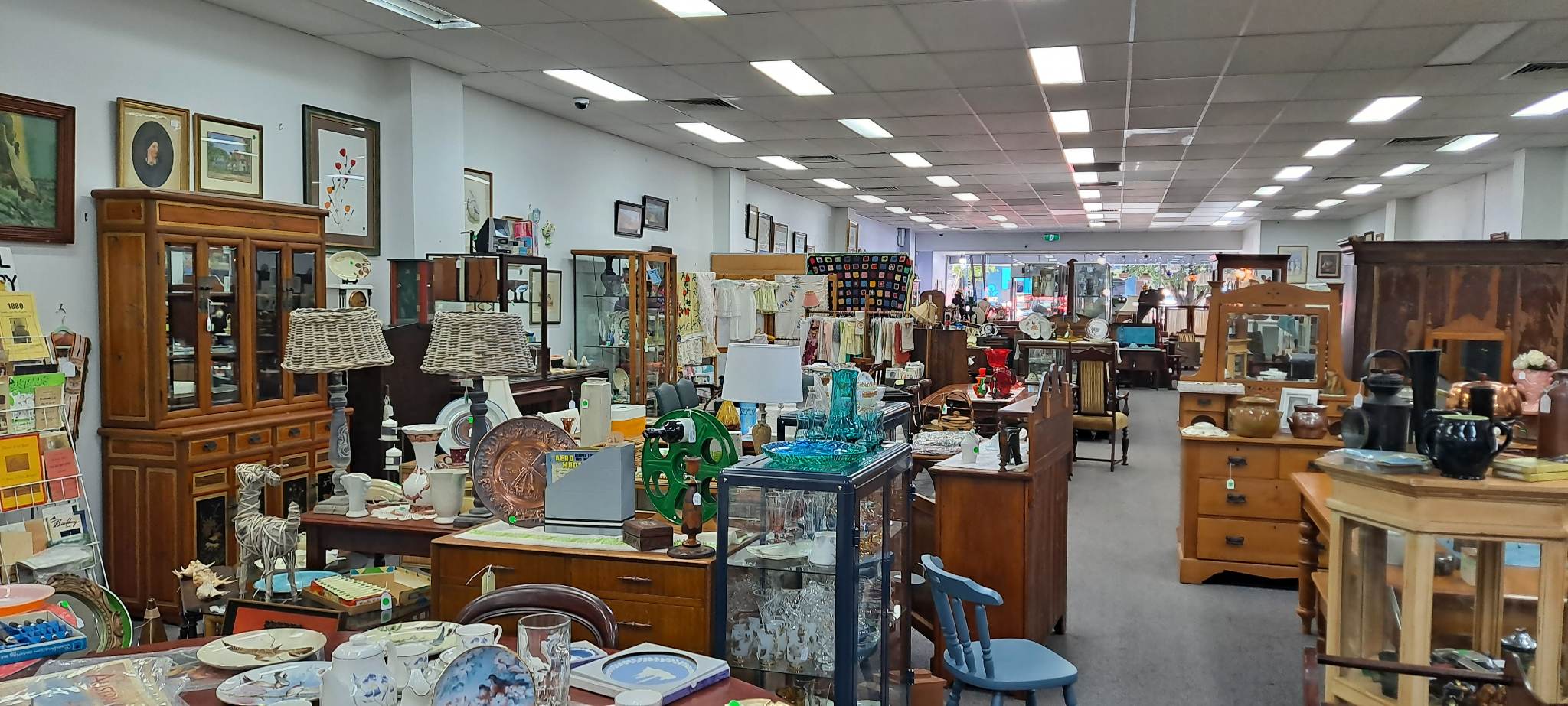 Business Listing Image for Toowoomba Antiques & Collectables